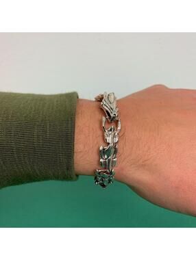 Grunge y2k style Silver stainless steel dragon scale head bracelet